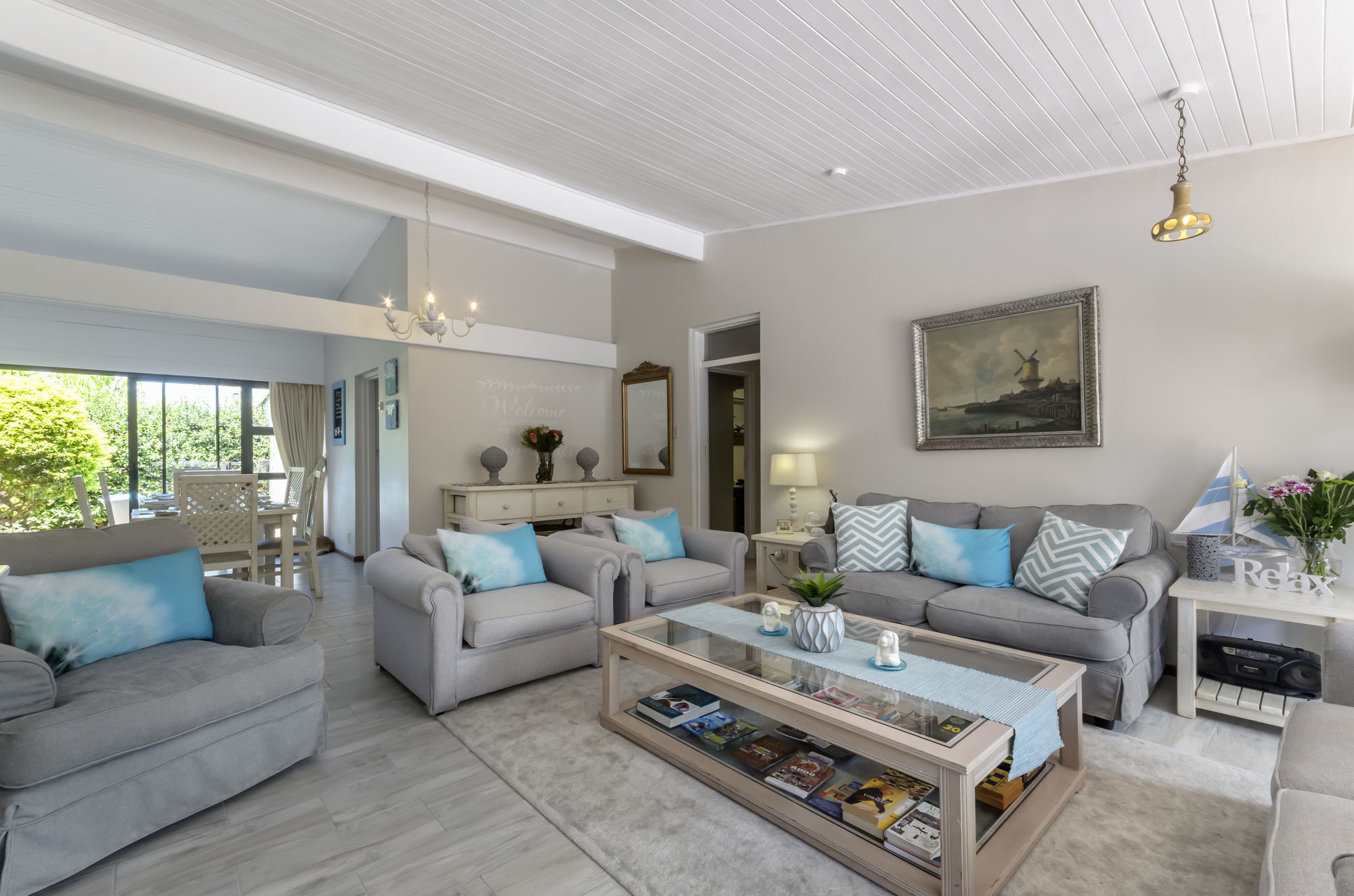 Admirals Lodge Guest House And Brightways Self Catering Apartments Порт Елизабет Екстериор снимка